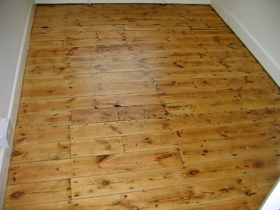 The study floor came up nice after sanding and varnishing